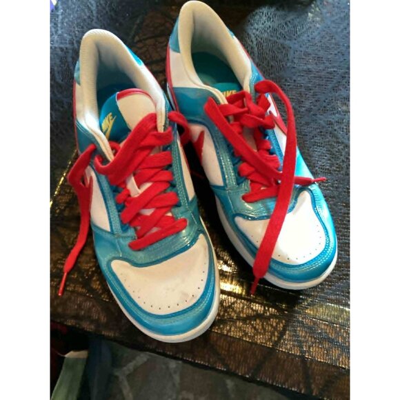 Vintage Nike Shoes Athletic Womens 8 - Picture 3 of 5